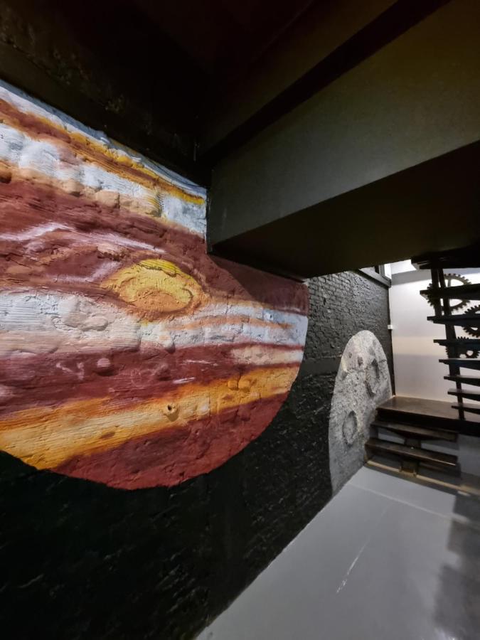 Met A Space Pod @Phrom Phong Bangkok Buitenkant foto